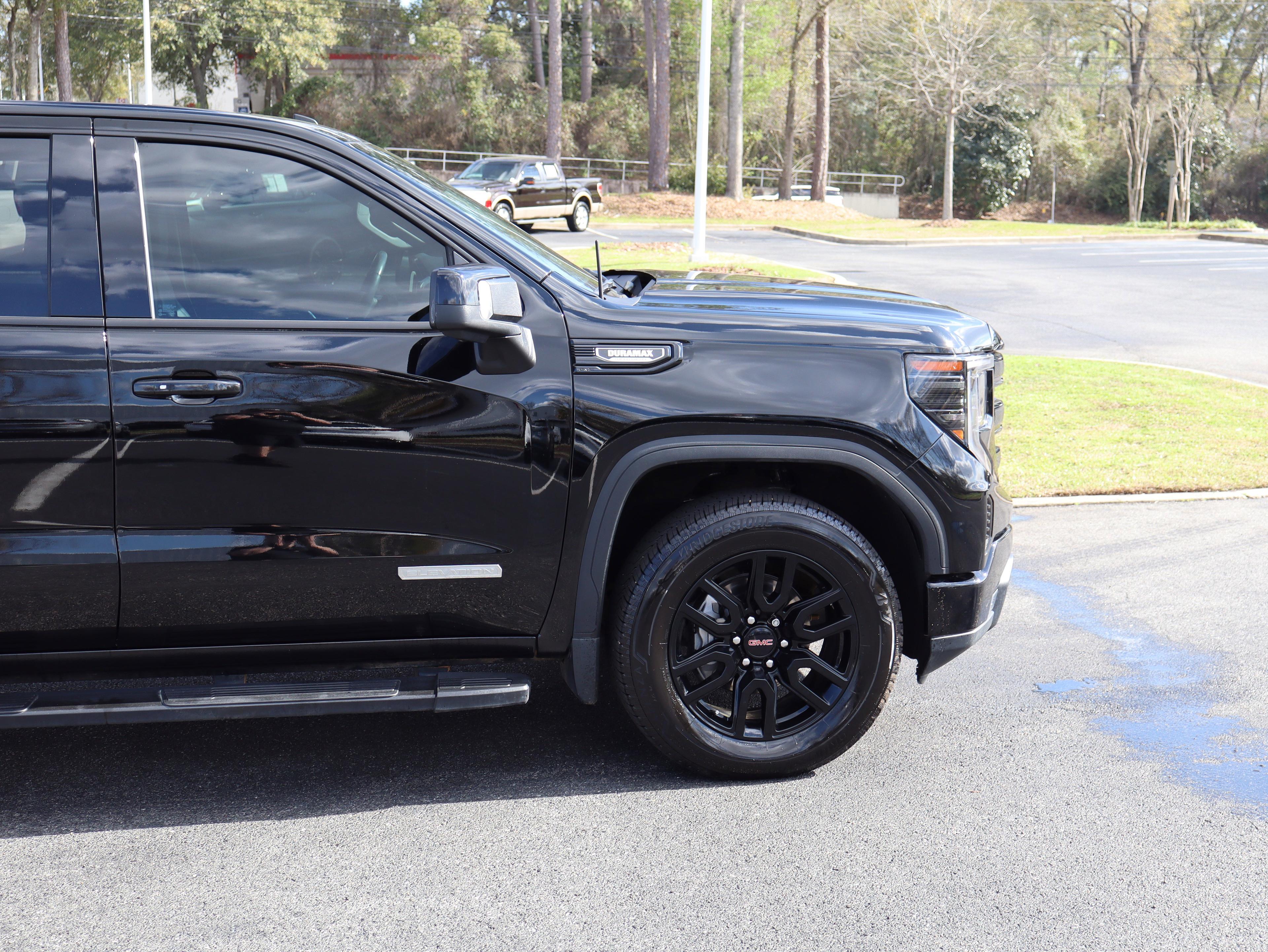 GMC Sierra 1500 Elevation Four Wheel Drive Crew Cab - Thumbnail 12