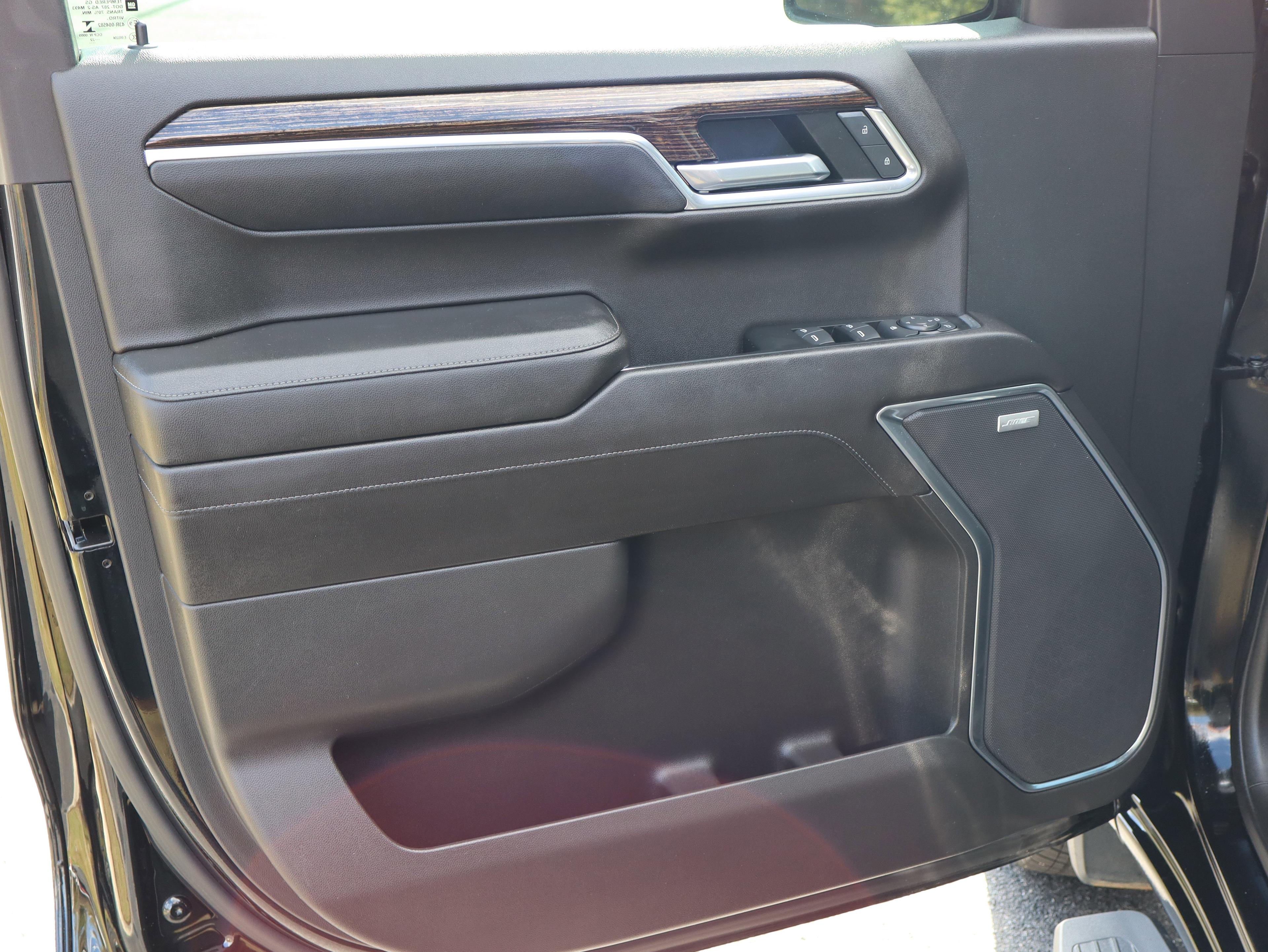 GMC Sierra 1500 Elevation Four Wheel Drive Crew Cab - Thumbnail 18