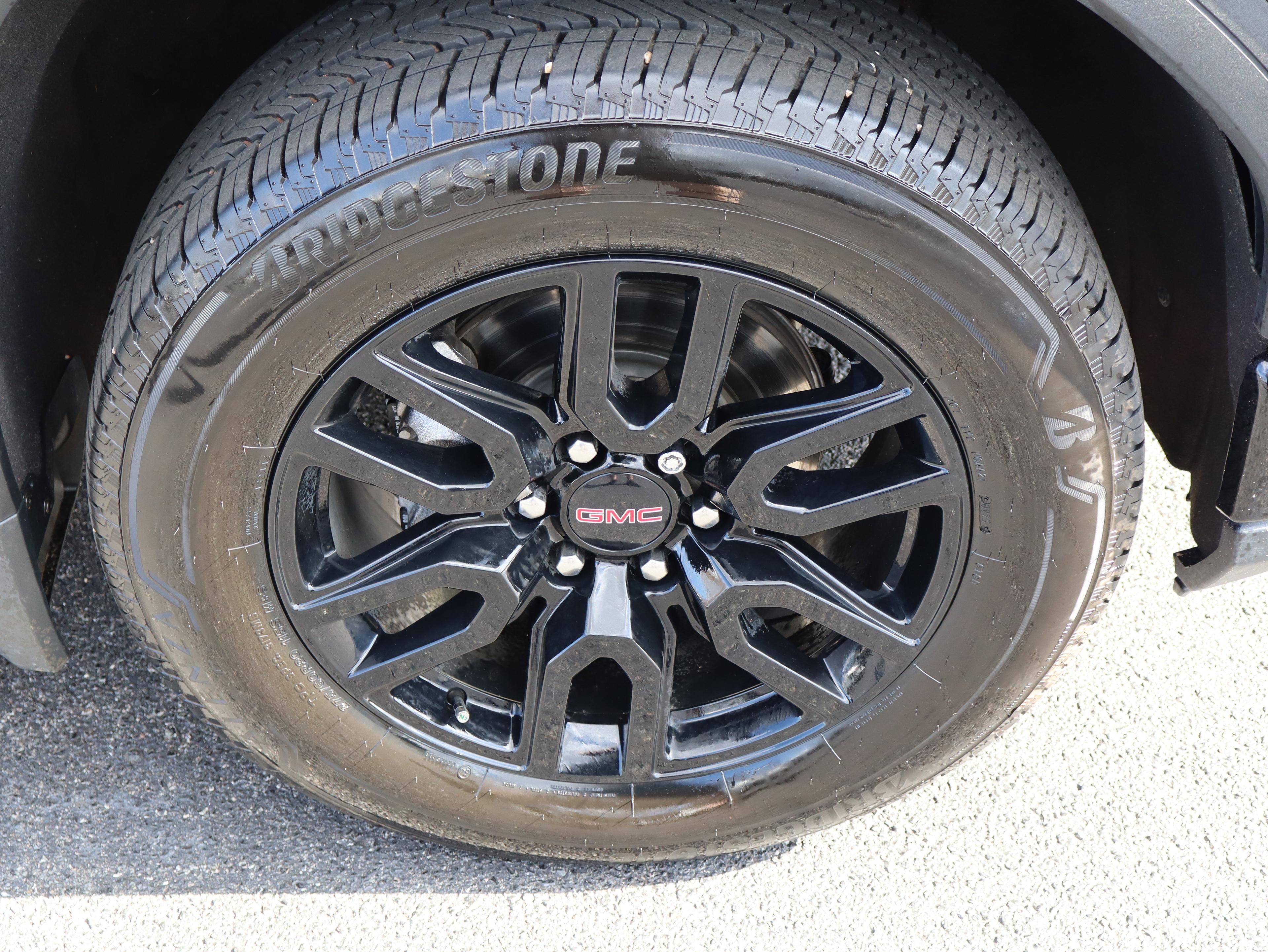 GMC Sierra 1500 Elevation Four Wheel Drive Crew Cab - Thumbnail 14