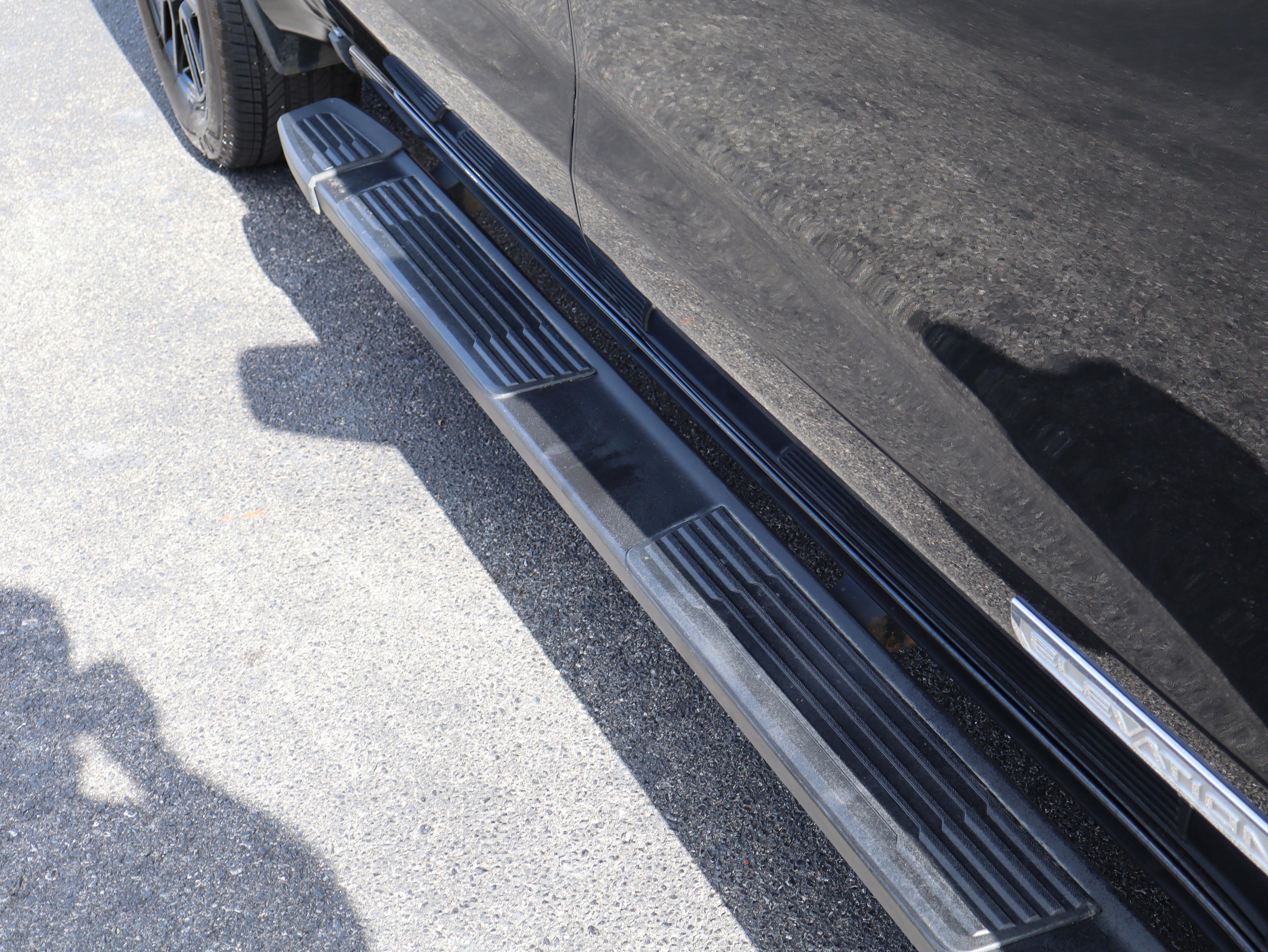 GMC Sierra 1500 Elevation Four Wheel Drive Crew Cab - Thumbnail 15