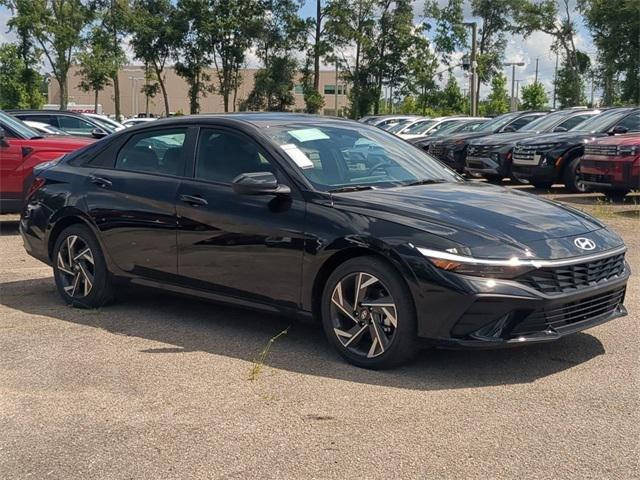 Hyundai Elantra Hybrid Sel Sport Fwd 4D Sedan - Thumbnail 4