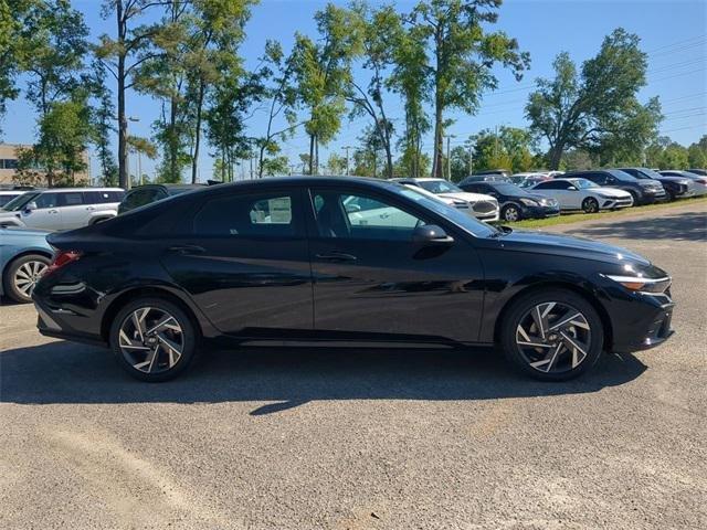 Hyundai Elantra Hybrid Sel Sport Fwd 4D Sedan - Thumbnail 5