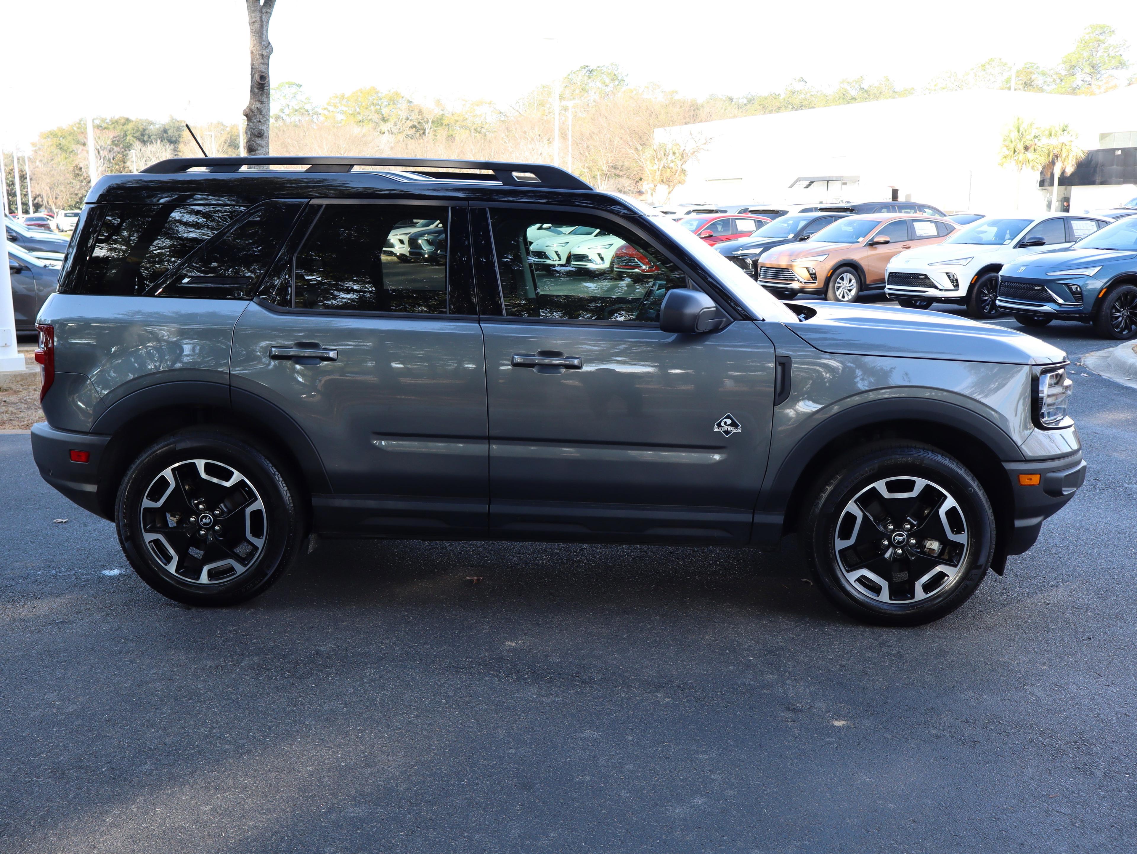 Ford Bronco Sport Outer Banks 4-Wheel Drive Sport Utility - Thumbnail 12
