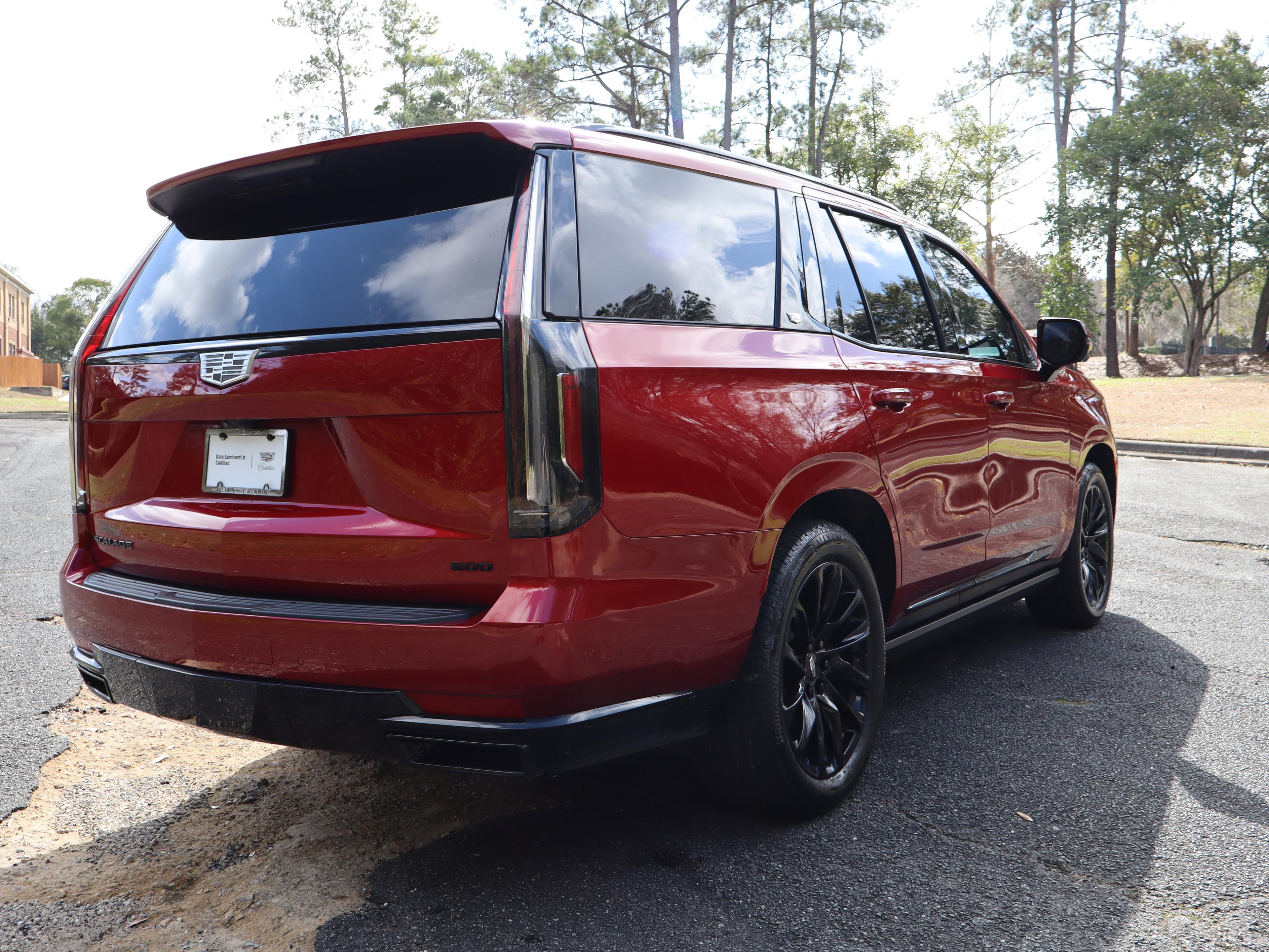 Cadillac Escalade Sport Four Wheel Drive Suv - Thumbnail 7