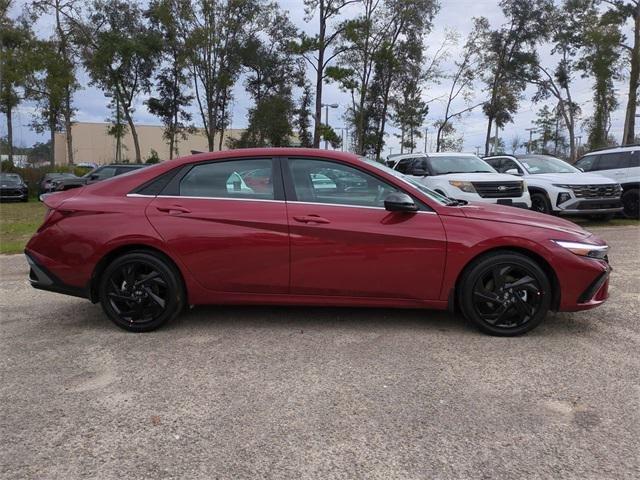 Hyundai Elantra Sel Sport Premium Fwd 4D Sedan - Thumbnail 5