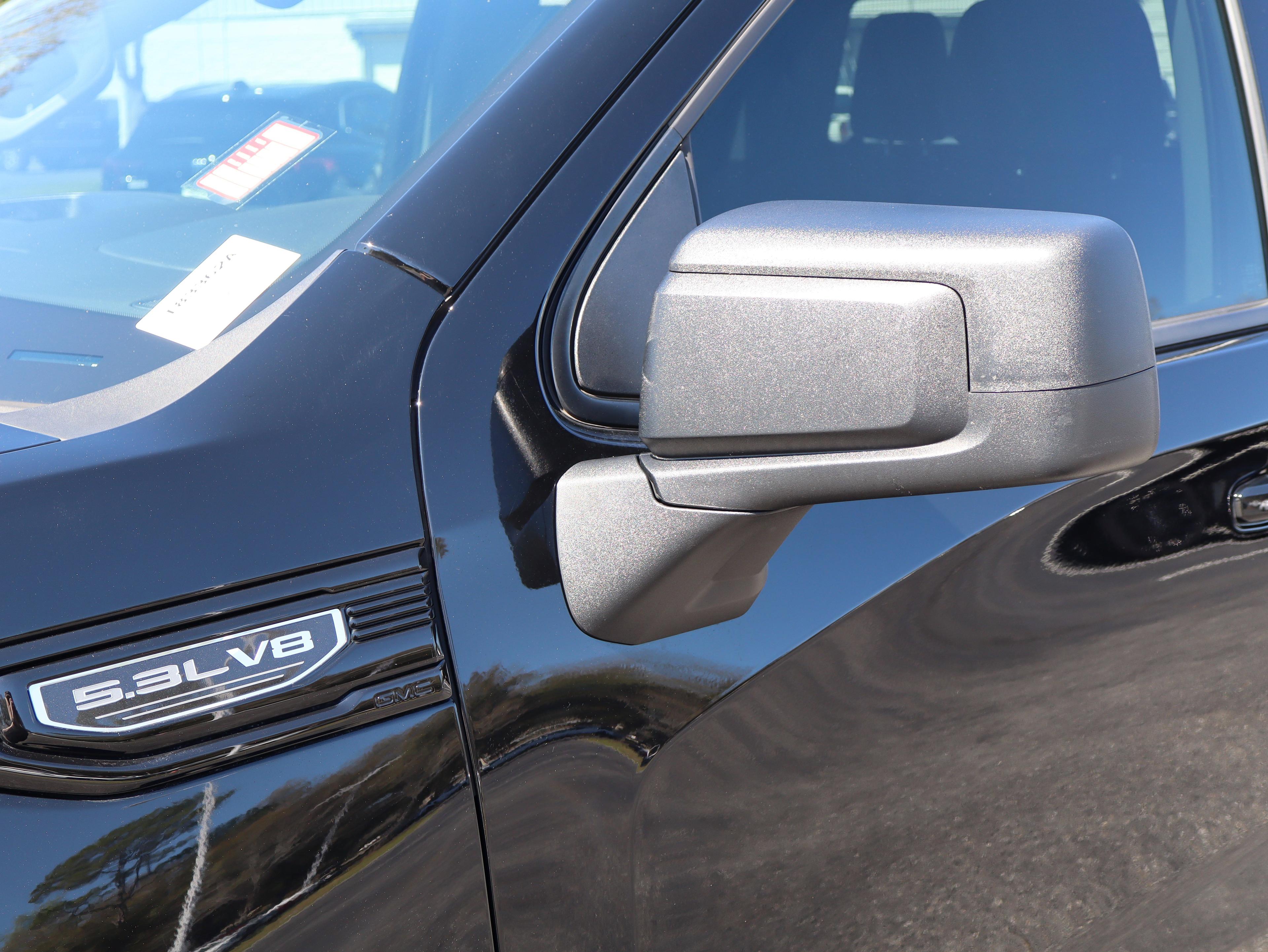 GMC Sierra 1500 Limited Elevation Four Wheel Drive Double Cab - Thumbnail 16