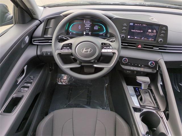 Hyundai Elantra Hybrid Blue Fwd 4D Sedan - Thumbnail 16