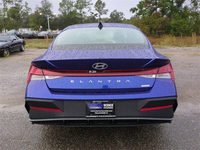 Hyundai Elantra Hybrid Blue Fwd 4D Sedan - Thumbnail 7