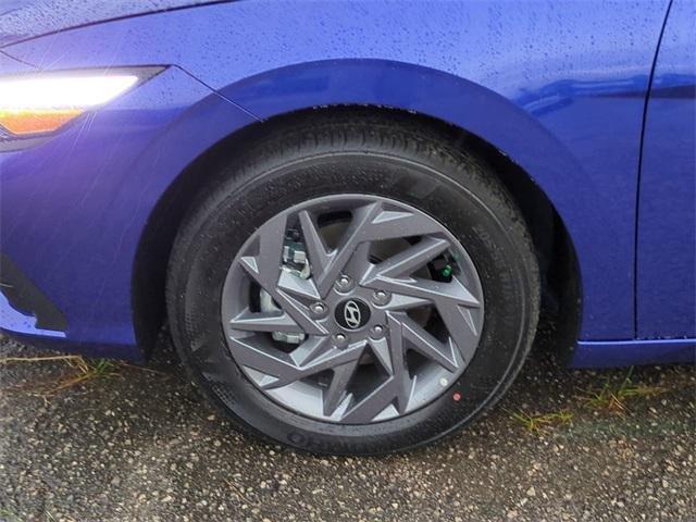 Hyundai Elantra Hybrid Blue Fwd 4D Sedan - Thumbnail 11