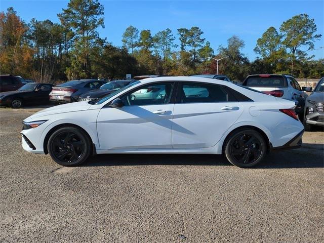 Hyundai Elantra Sel Sport Premium Fwd 4D Sedan - Thumbnail 9