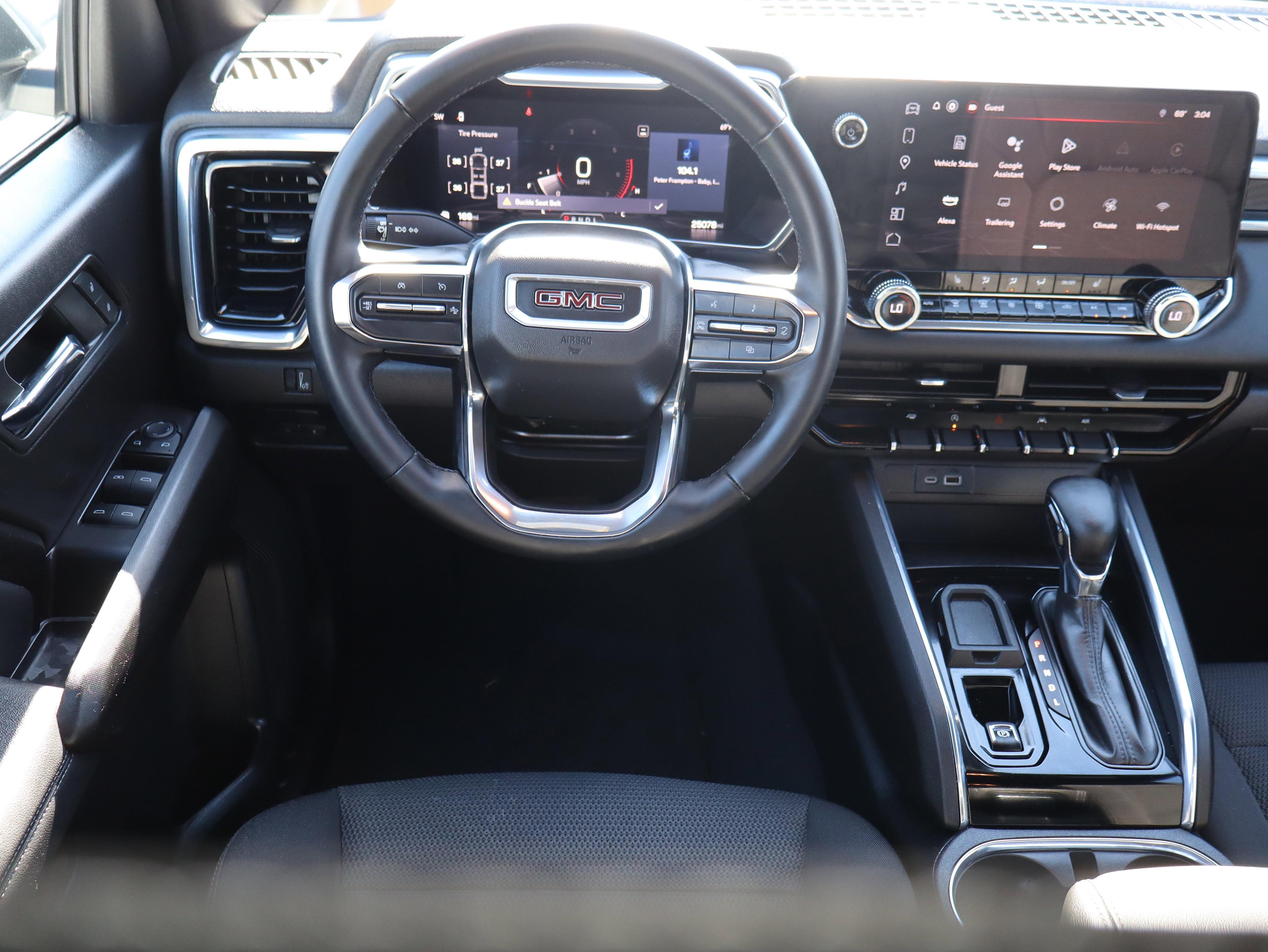 GMC Canyon Elevation Rear Wheel Drive Crew Cab - Thumbnail 17