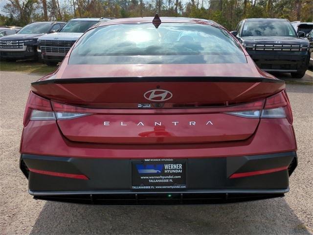 Hyundai Elantra Sel Sport Premium Fwd 4D Sedan - Thumbnail 7