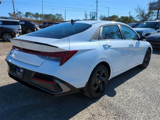 Hyundai Elantra Sel Sport Premium Fwd 4D Sedan - Thumbnail 6