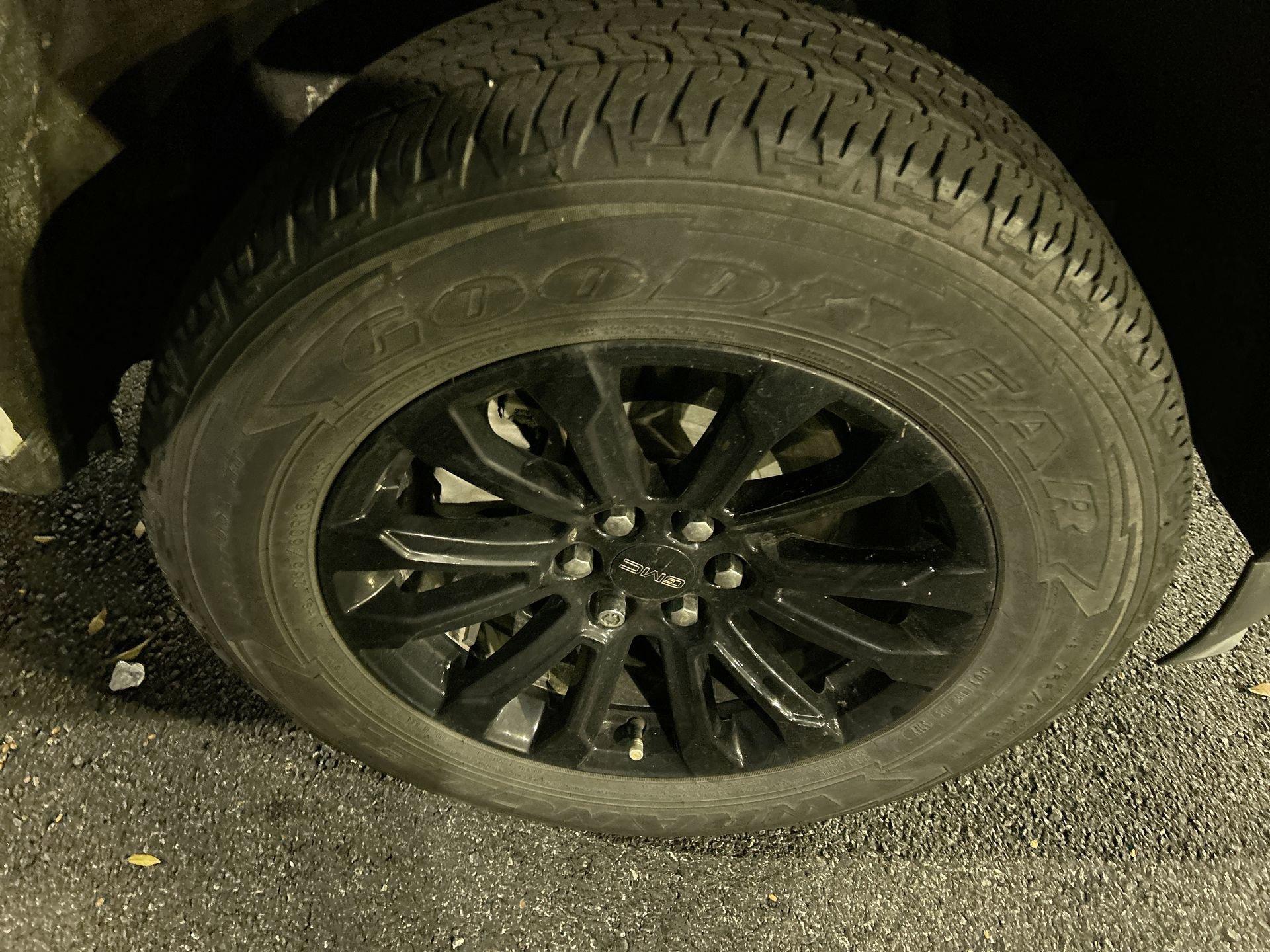 GMC Canyon Elevation Standard Rear Wheel Drive Crew Cab - Thumbnail 13