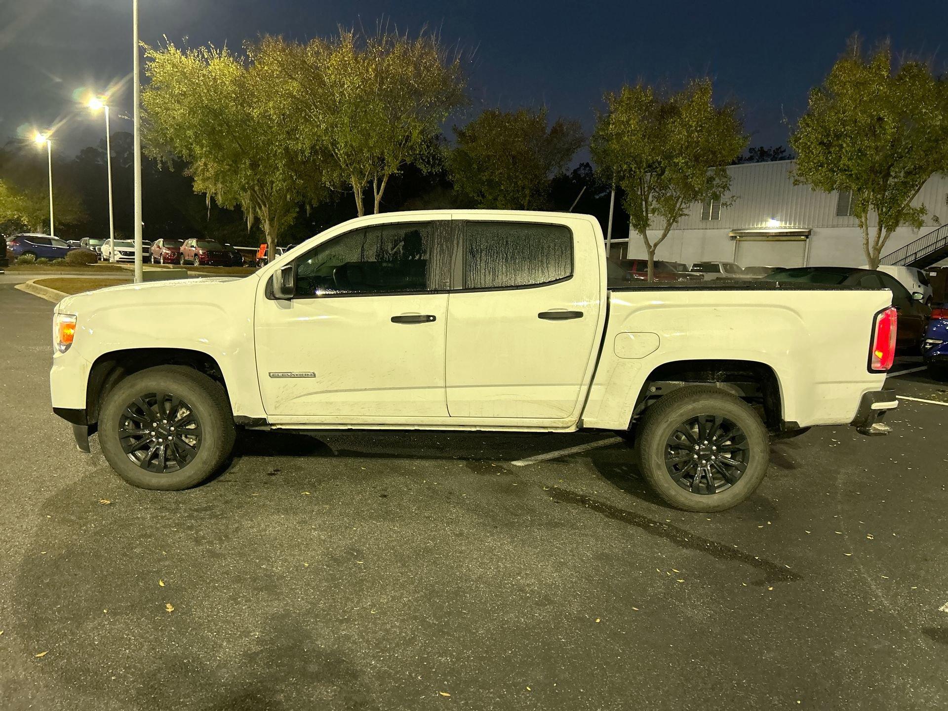 GMC Canyon Elevation Standard Rear Wheel Drive Crew Cab - Thumbnail 6