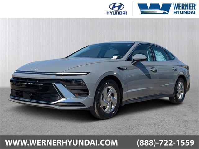 Hyundai Sonata Se Fwd 4D Sedan - View 1