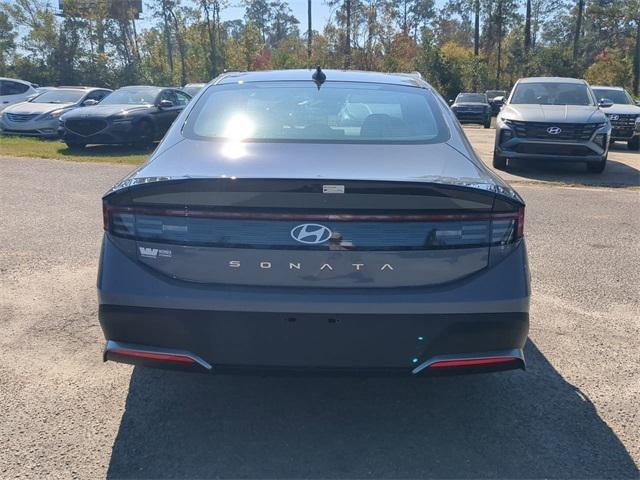 Hyundai Sonata Se Fwd 4D Sedan - Thumbnail 7