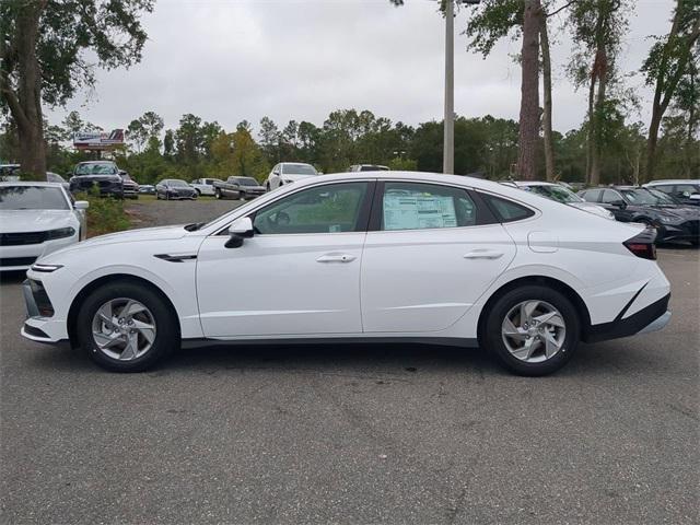 Hyundai Sonata Se Fwd 4D Sedan - Thumbnail 9