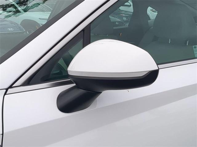 Hyundai Sonata Se Fwd 4D Sedan - Thumbnail 13