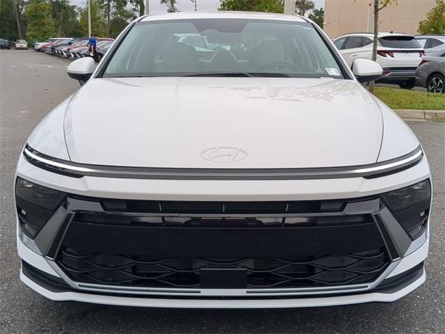 Hyundai Sonata Se Fwd 4D Sedan - Thumbnail 10