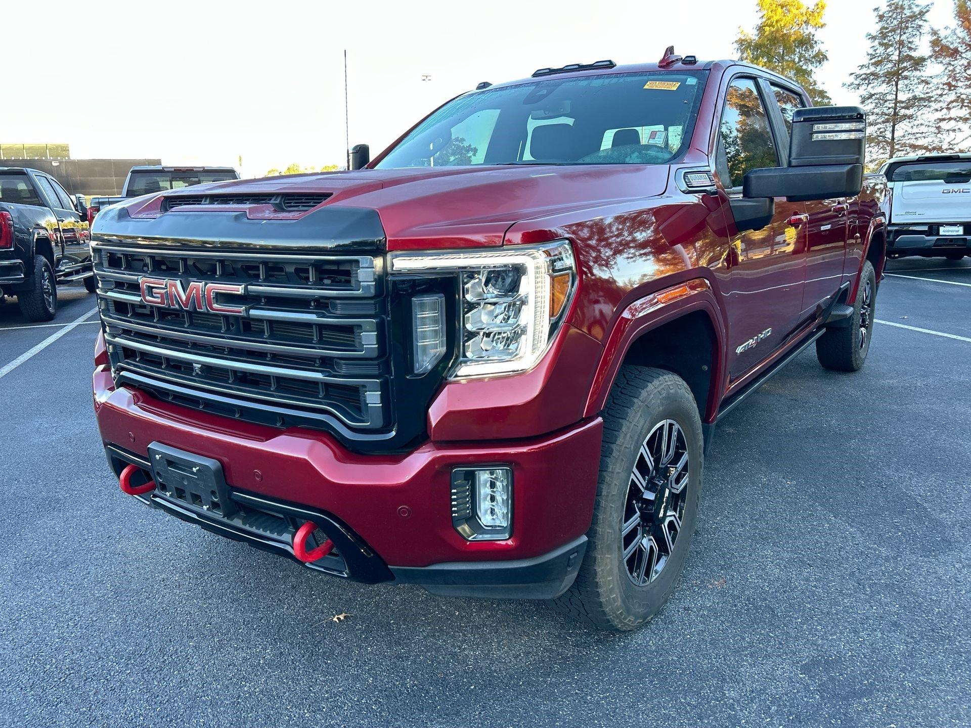 GMC Sierra 2500 Hd At4 Four Wheel Drive Crew Cab - Thumbnail 5