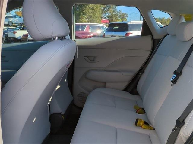 Hyundai Kona Se Fwd Fwd 4D Sport Utility - Thumbnail 14