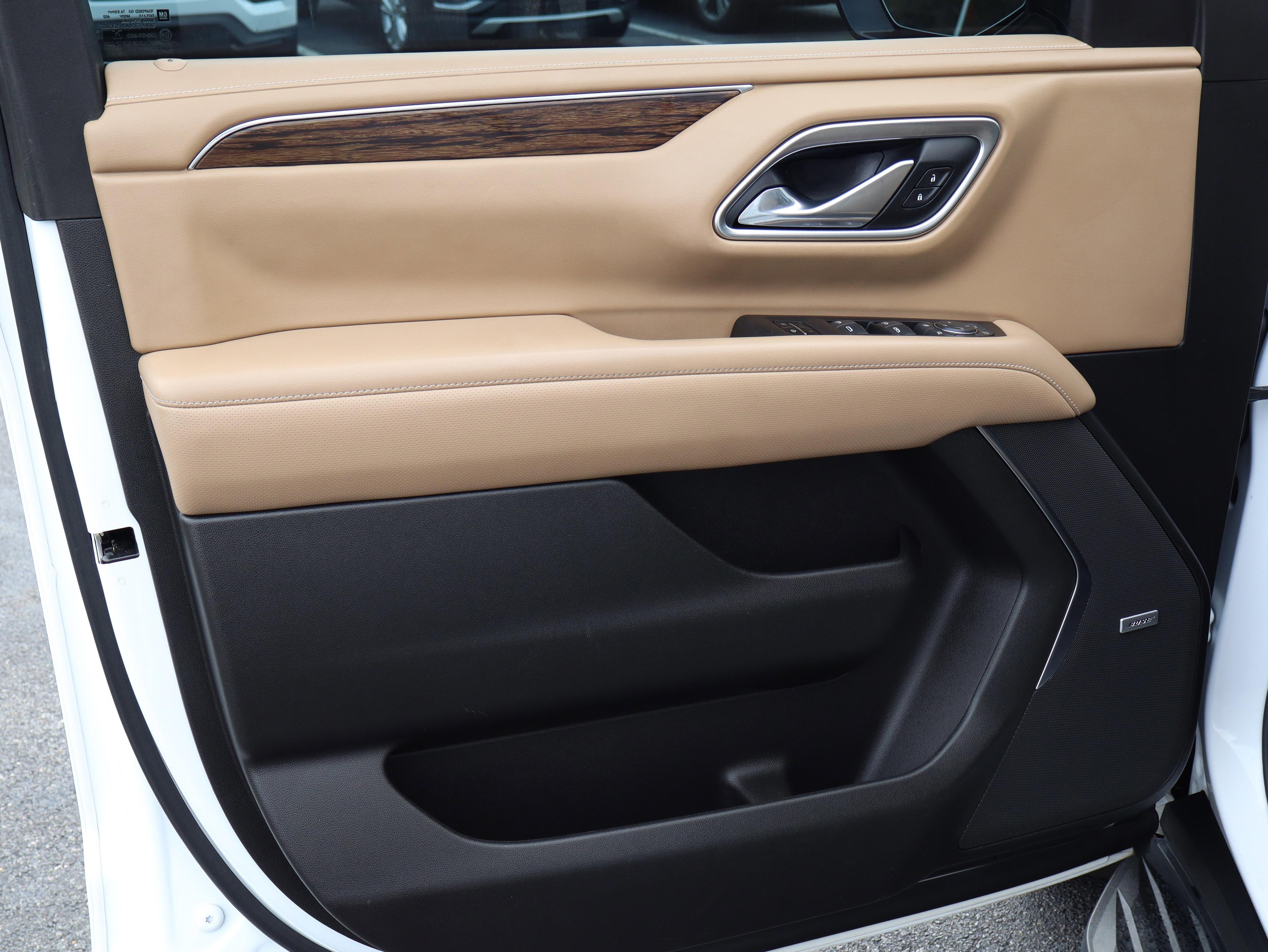 Chevrolet Tahoe Premier Rear Wheel Drive Suv - Thumbnail 16