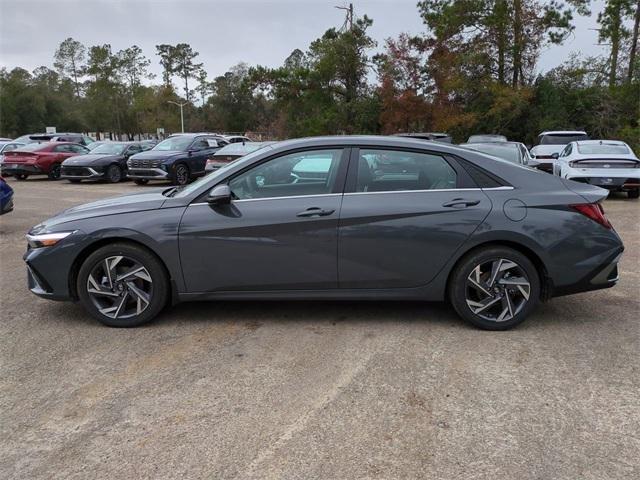 Hyundai Elantra Limited Fwd 4D Sedan - Thumbnail 9