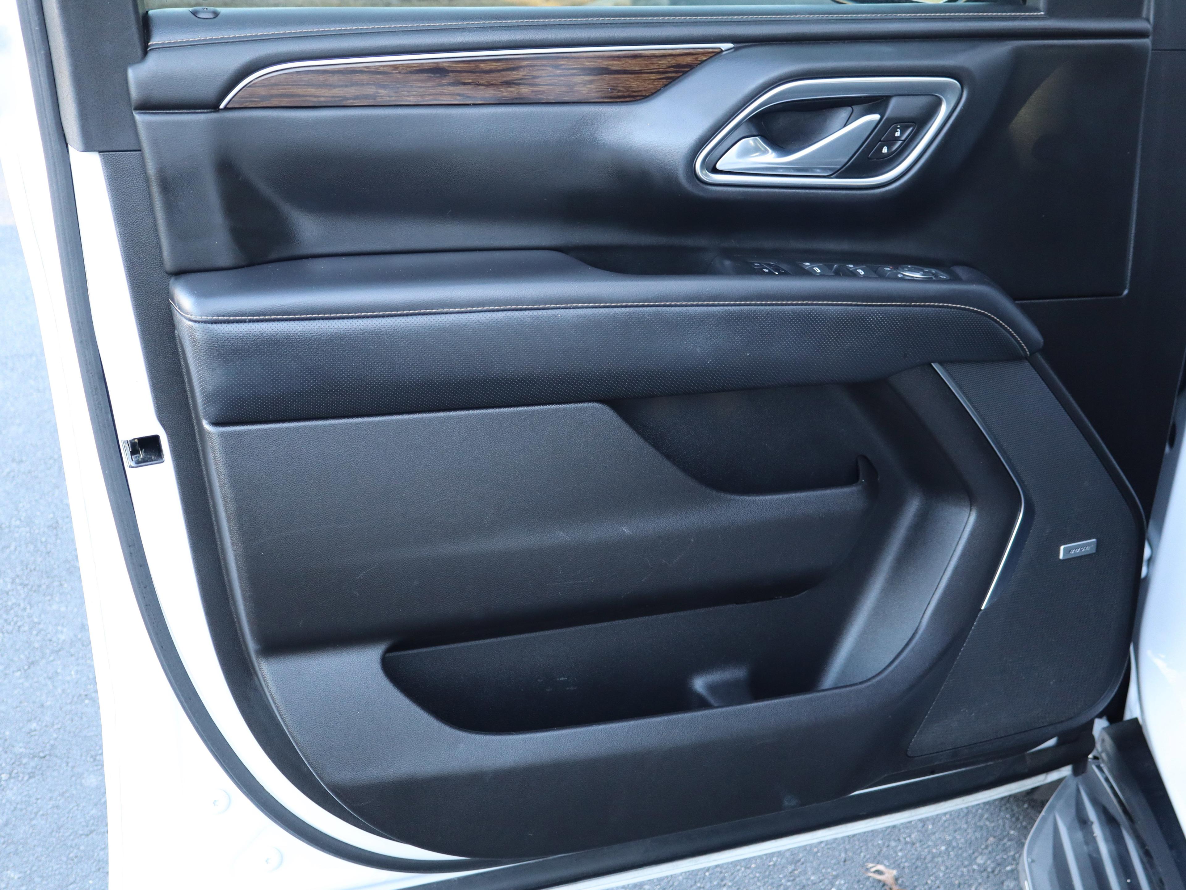 Chevrolet Tahoe Premier Rear Wheel Drive Suv - Thumbnail 15