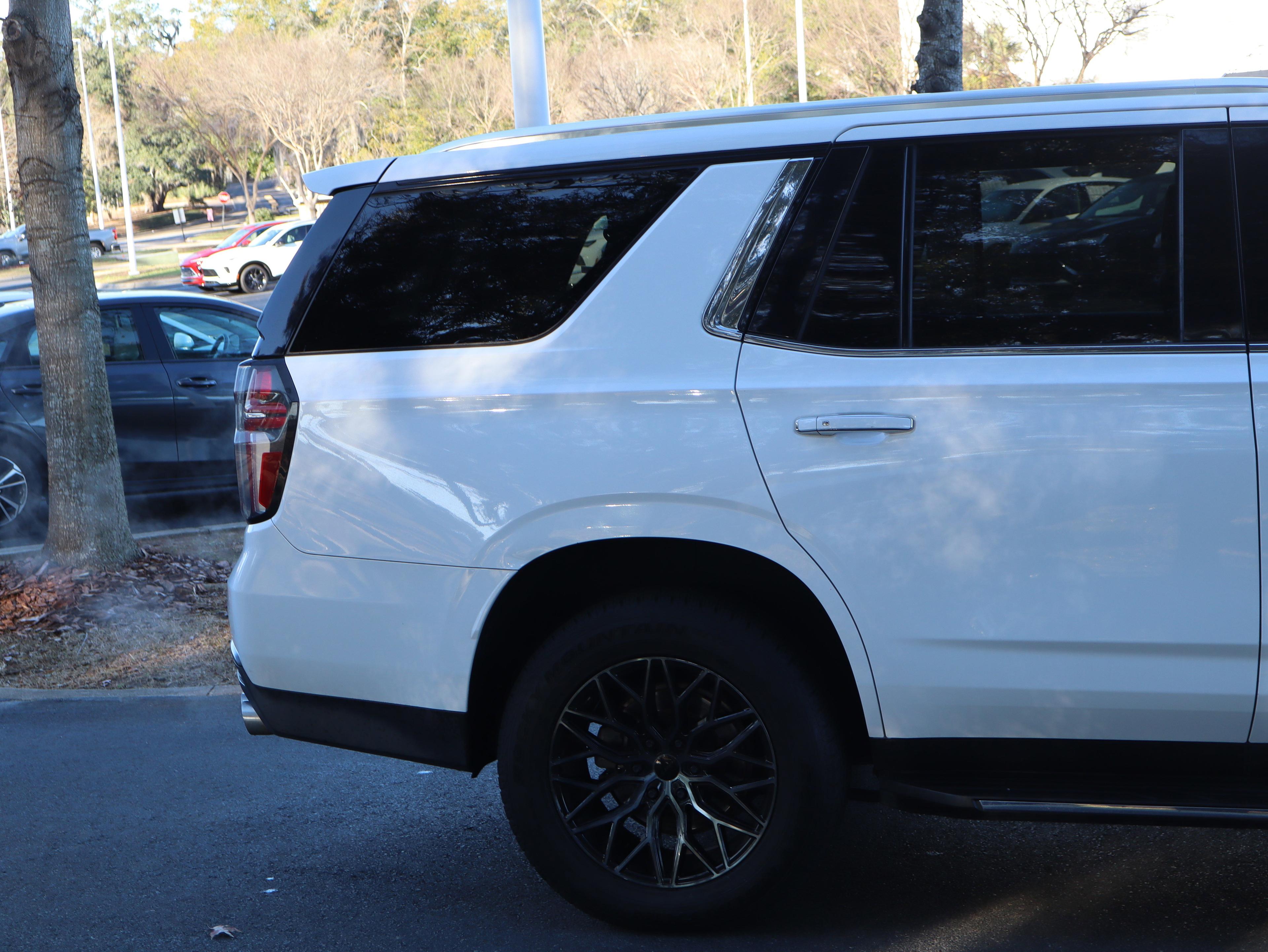 Chevrolet Tahoe Premier Rear Wheel Drive Suv - Thumbnail 5