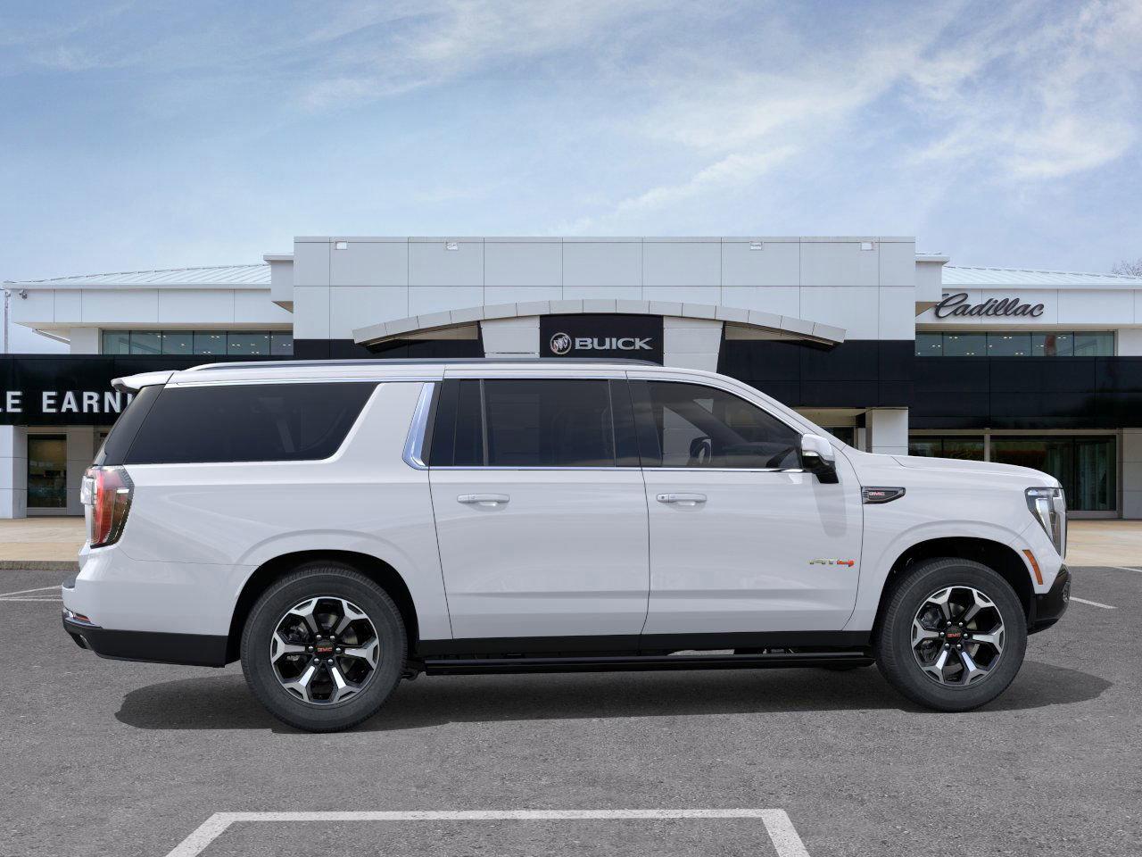 GMC Yukon Xl At4 Ultimate Four Wheel Drive Suv - Thumbnail 7