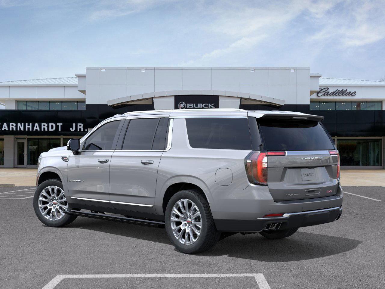 GMC Yukon Xl Denali Four Wheel Drive Suv - Thumbnail 5