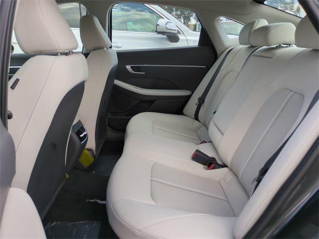 Hyundai Sonata Hybrid Sel Fwd 4D Sedan - Thumbnail 14