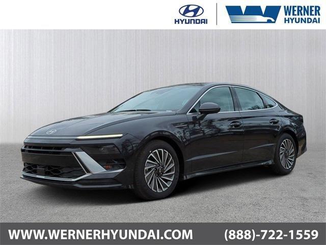 Hyundai Sonata Hybrid Sel Fwd 4D Sedan - Thumbnail 2