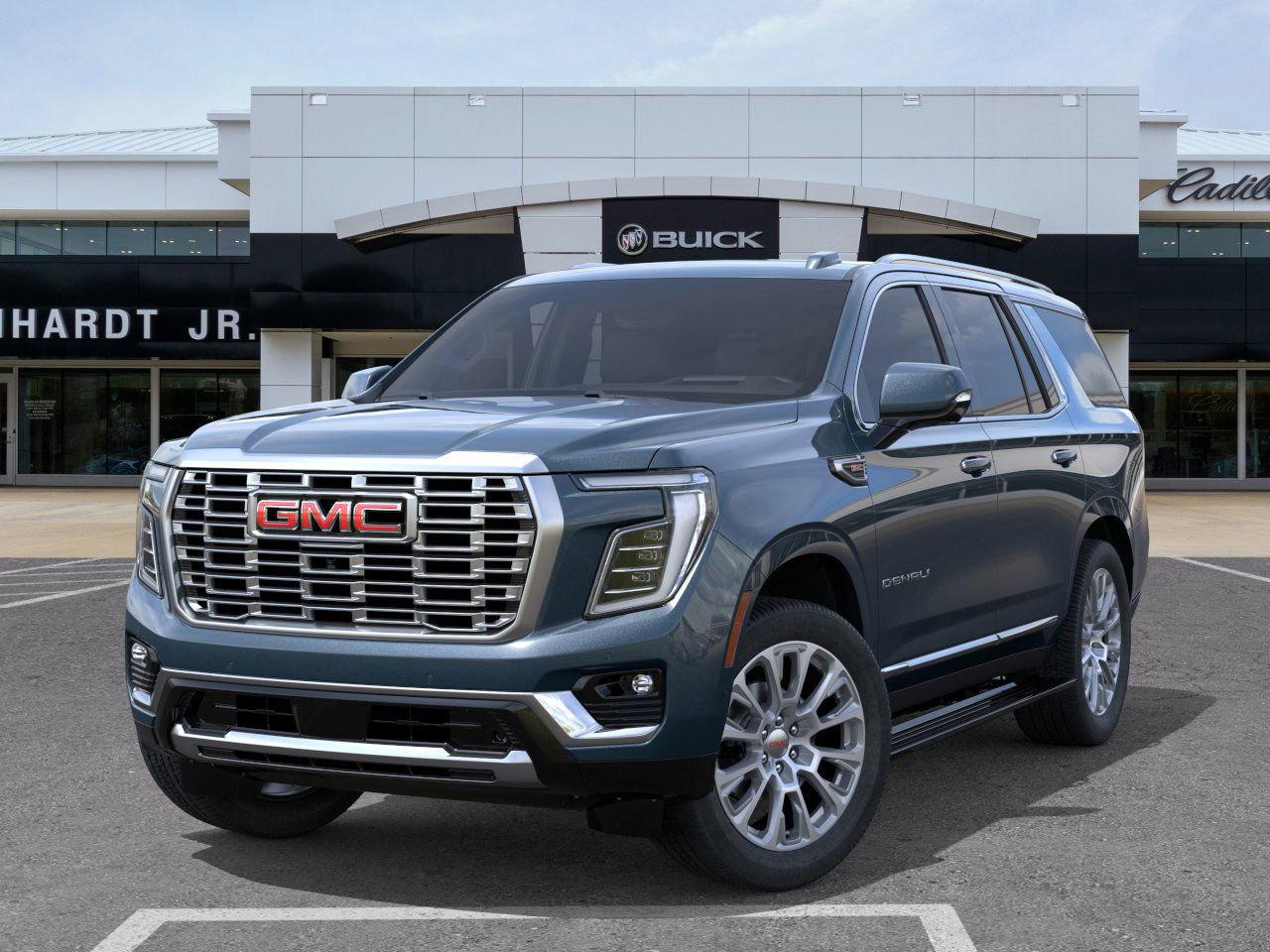 GMC Yukon Denali Four Wheel Drive Suv - Thumbnail 8