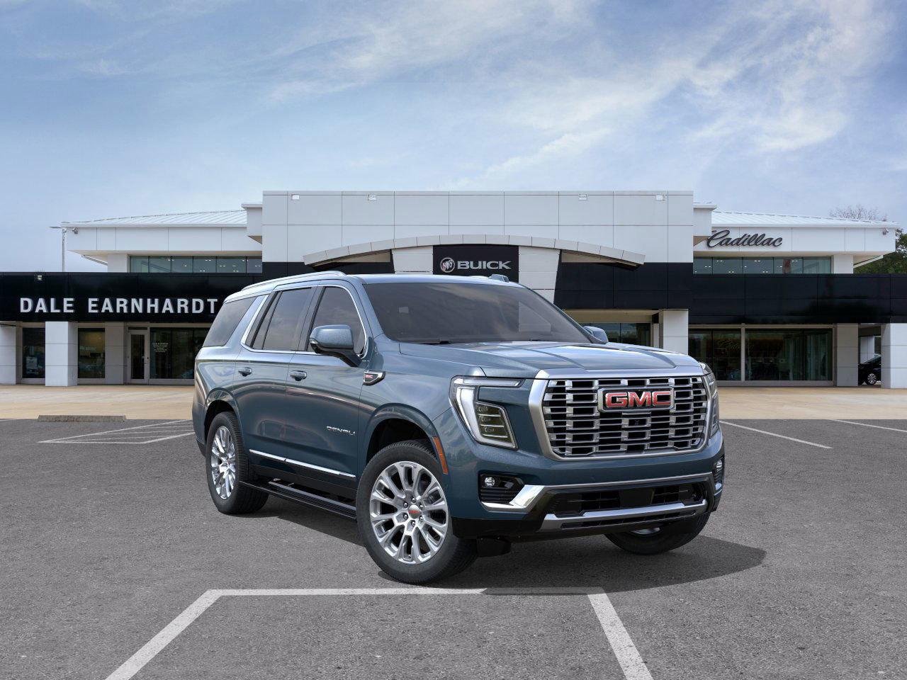 GMC Yukon Denali Four Wheel Drive Suv - Thumbnail 2