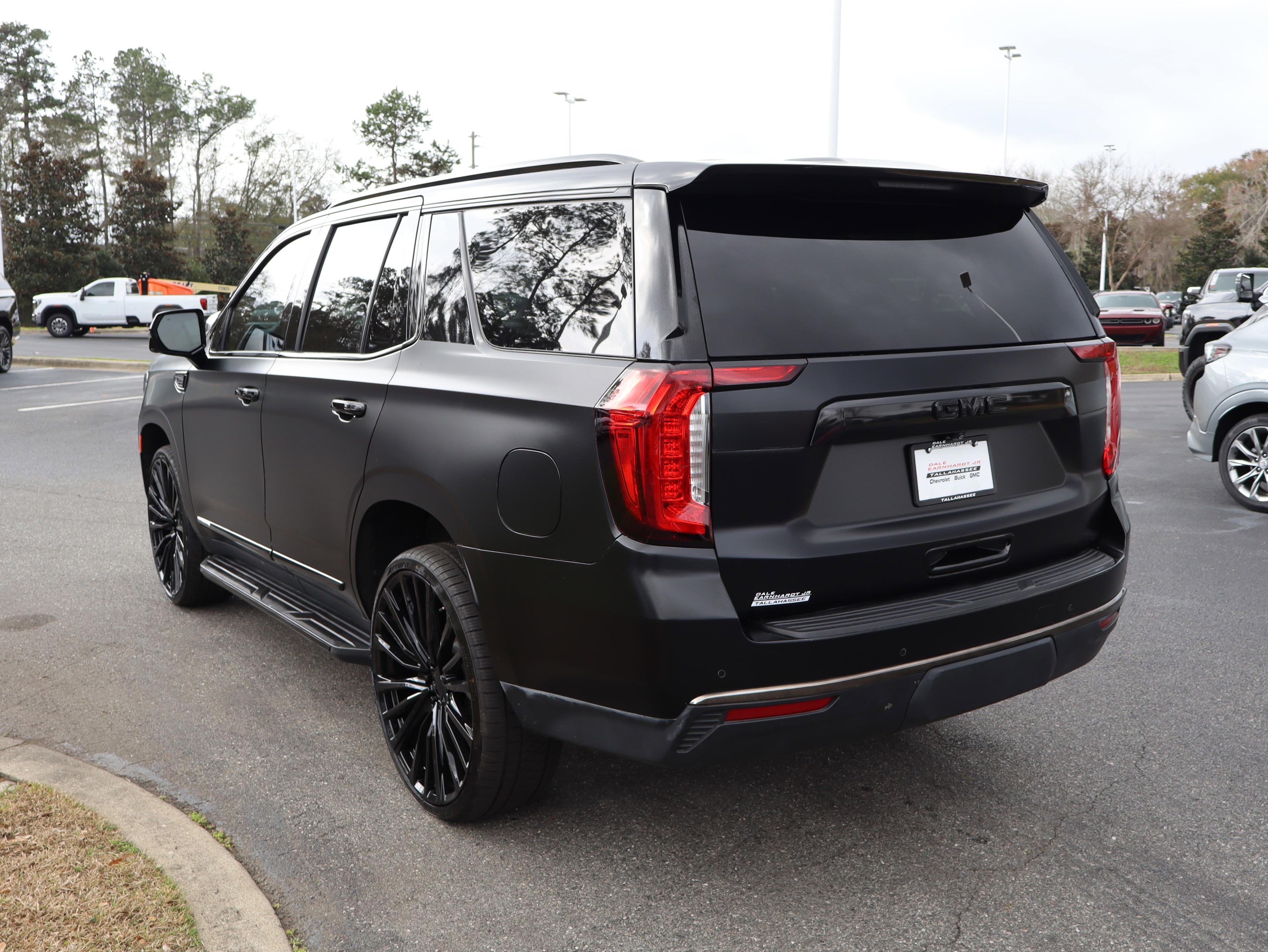 GMC Yukon Slt Four Wheel Drive Suv - Thumbnail 7