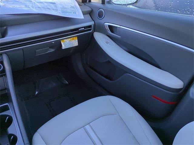 Hyundai Sonata Sel Sport Fwd 4D Sedan - Thumbnail 16