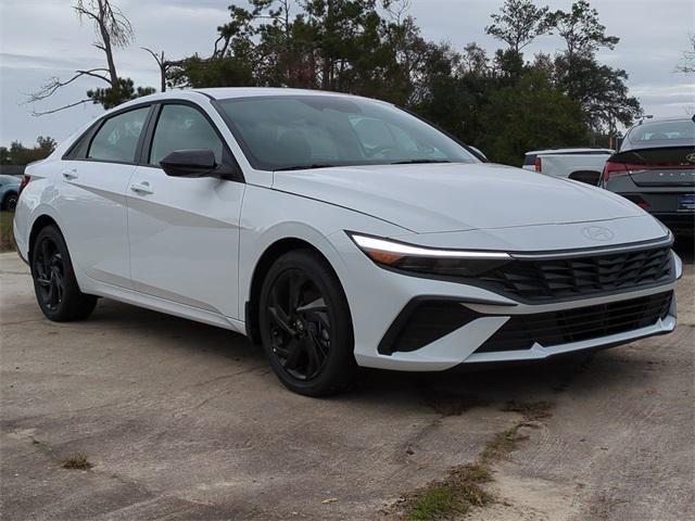 Hyundai Elantra Hybrid Sel Sport Fwd 4D Sedan - Thumbnail 4