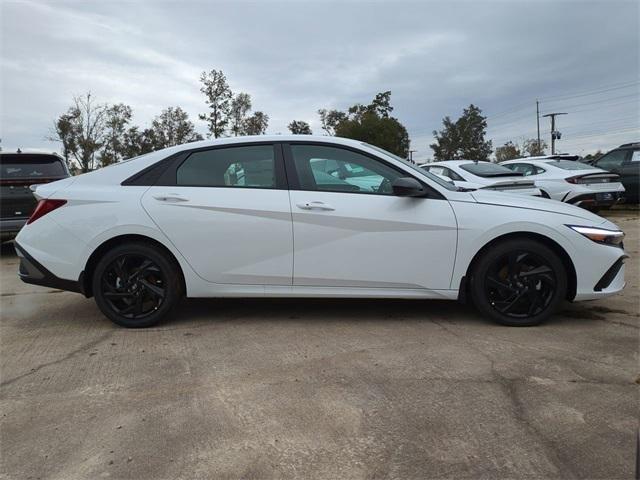 Hyundai Elantra Hybrid Sel Sport Fwd 4D Sedan - Thumbnail 5