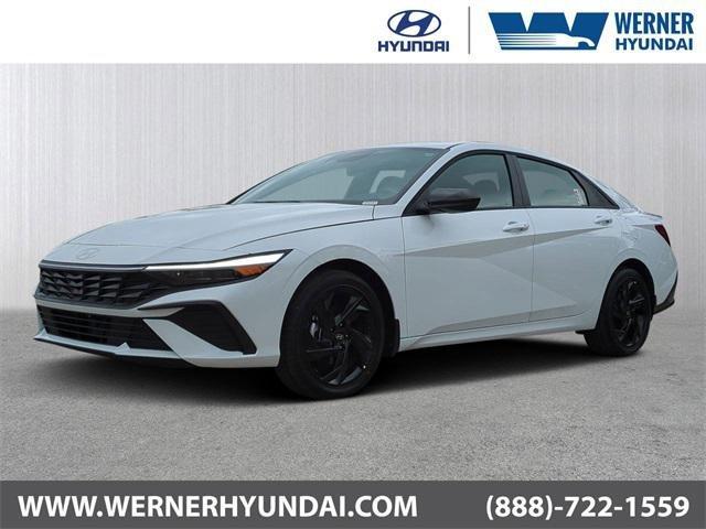 Hyundai Elantra Hybrid Sel Sport Fwd 4D Sedan - Thumbnail 2