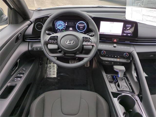 Hyundai Elantra Hybrid Sel Sport Fwd 4D Sedan - Thumbnail 16