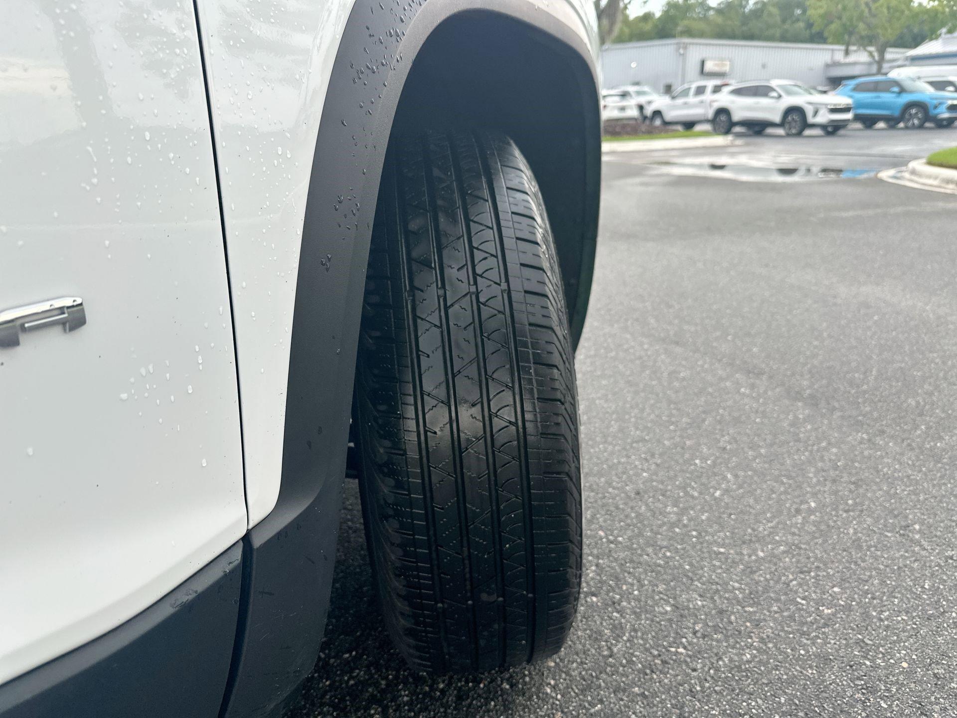 GMC Acadia Sle Front Wheel Drive Suv - Thumbnail 18