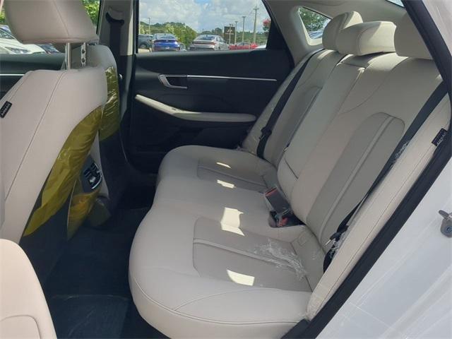 Hyundai Sonata Hybrid Sel Fwd 4D Sedan - Thumbnail 14