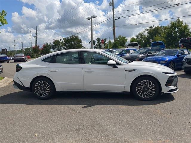 Hyundai Sonata Hybrid Sel Fwd 4D Sedan - Thumbnail 5