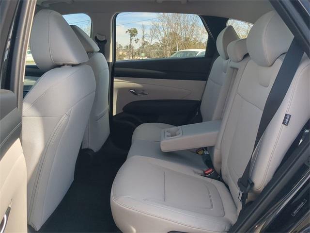 Hyundai Tucson Se Fwd Fwd 4D Sport Utility - Thumbnail 15