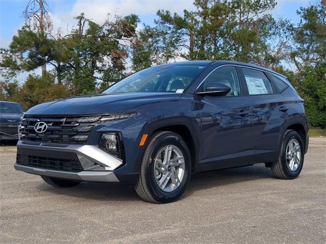 Hyundai Tucson Se Fwd Fwd 4D Sport Utility - Thumbnail 3