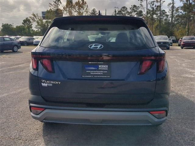 Hyundai Tucson Se Fwd Fwd 4D Sport Utility - Thumbnail 7