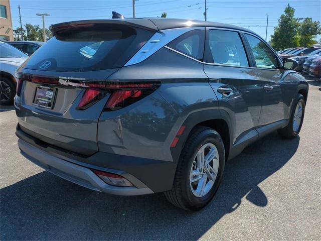 Hyundai Tucson Se Fwd Fwd 4D Sport Utility - Thumbnail 6