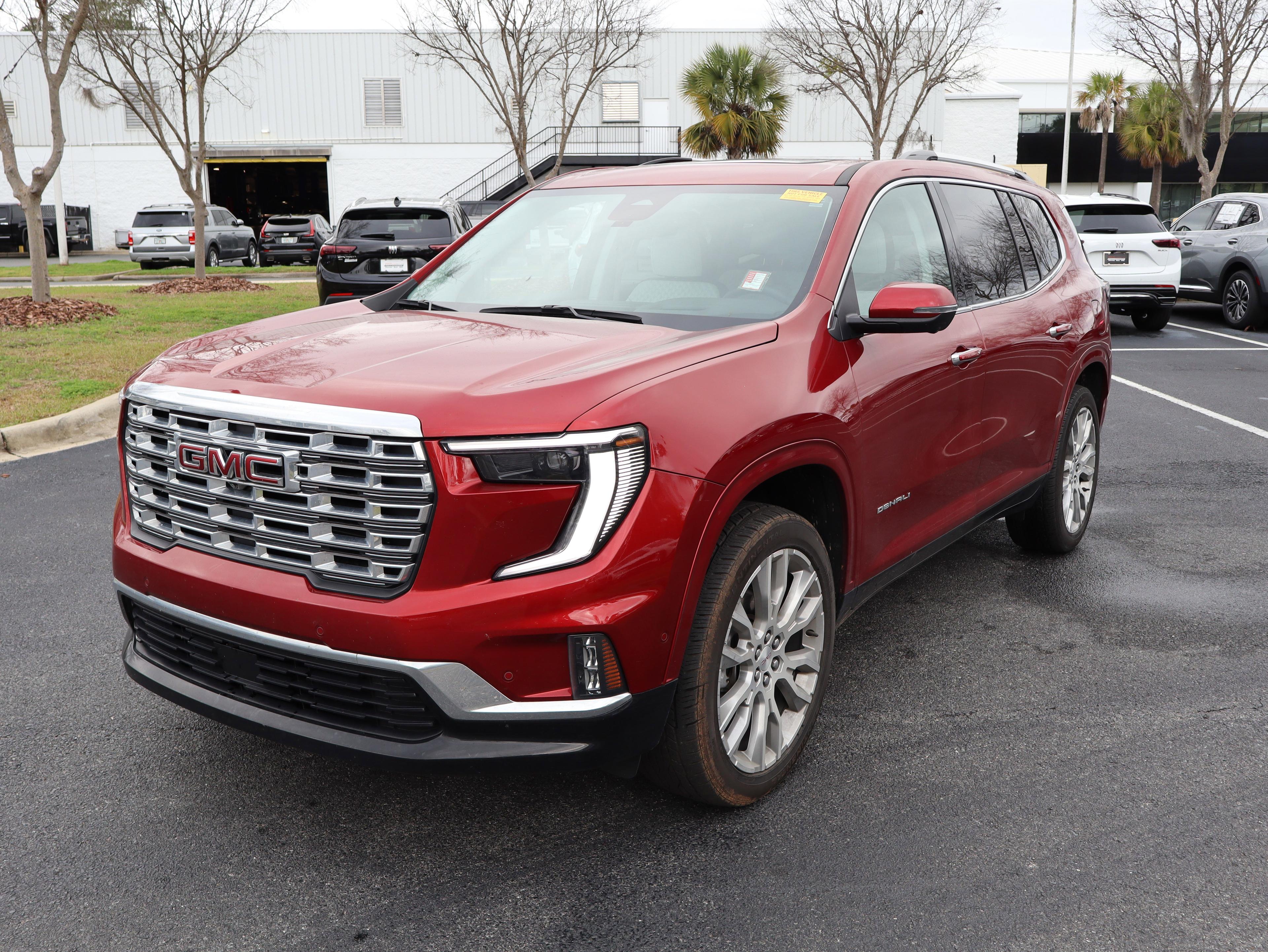 GMC Acadia Denali Front Wheel Drive Suv - Thumbnail 18